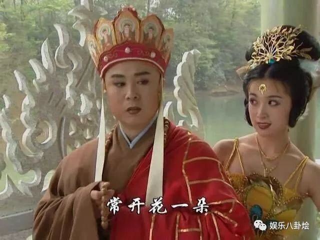赵薇亮相东京影节_金巧巧在电影节上的亮相_吴亦凡亮相上影节